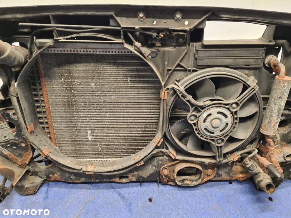 AUDI A6 C5 2.4B PAS PRZEDNI - 11