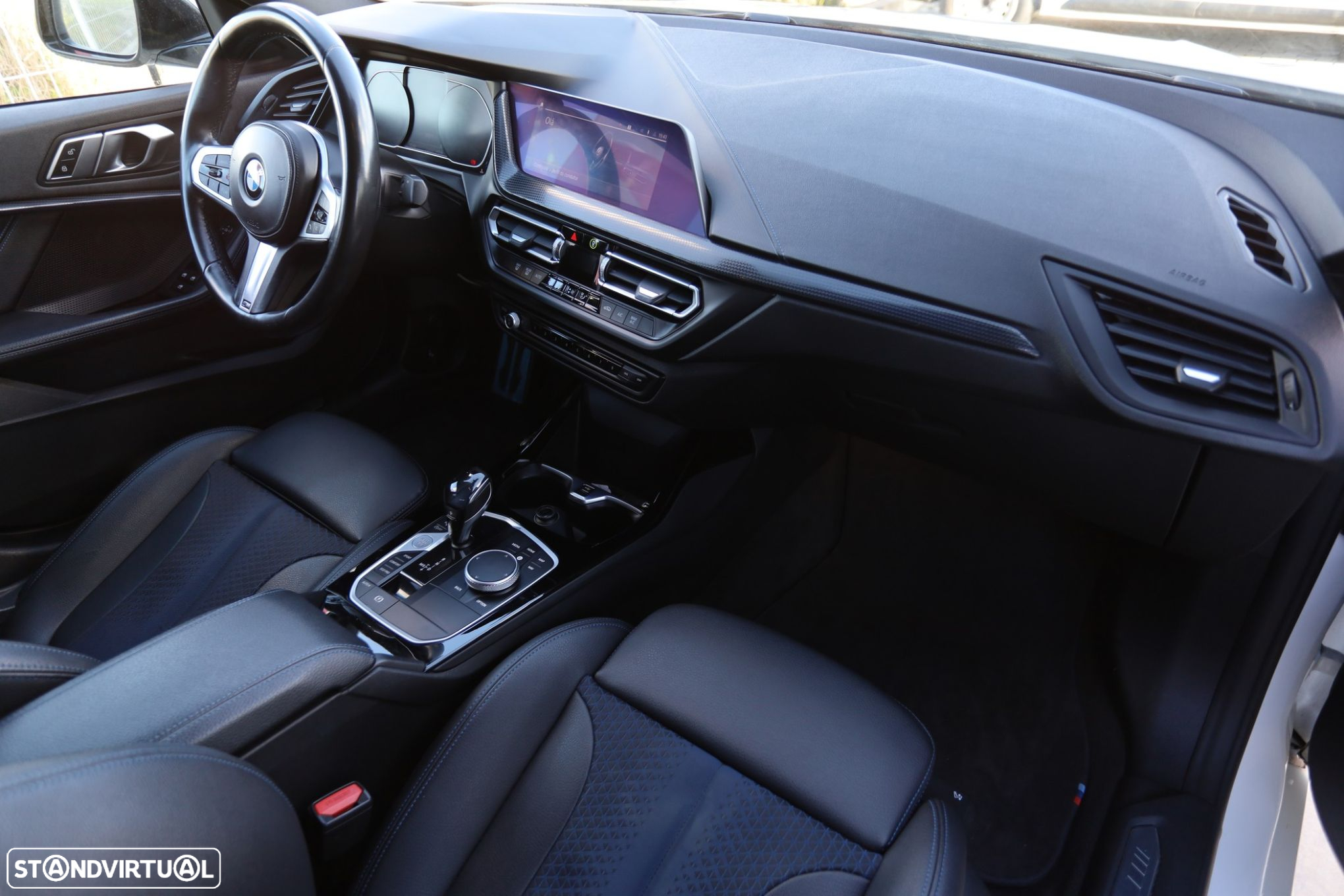 BMW 216 Gran Coupé d Pack Desportivo M - 17