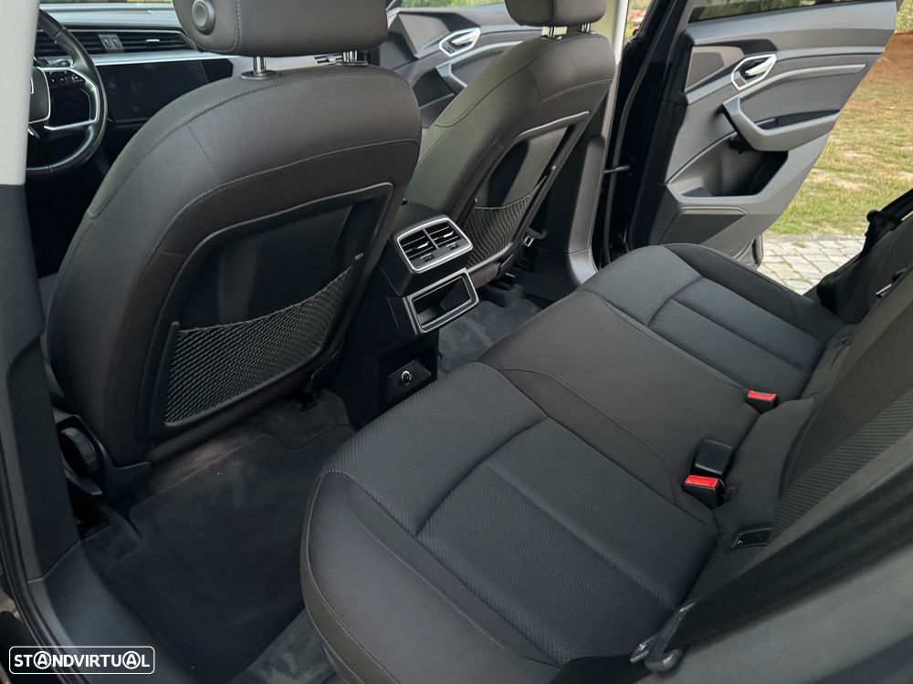 Audi e-tron - 13