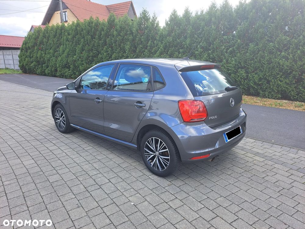 Volkswagen Polo 1.2 TSI Blue Motion Technology Allstar - 4