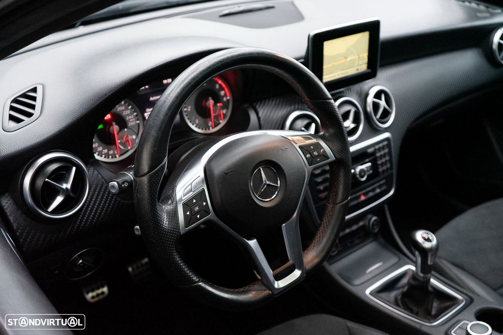 Mercedes-Benz A 180 d AMG Line - 5