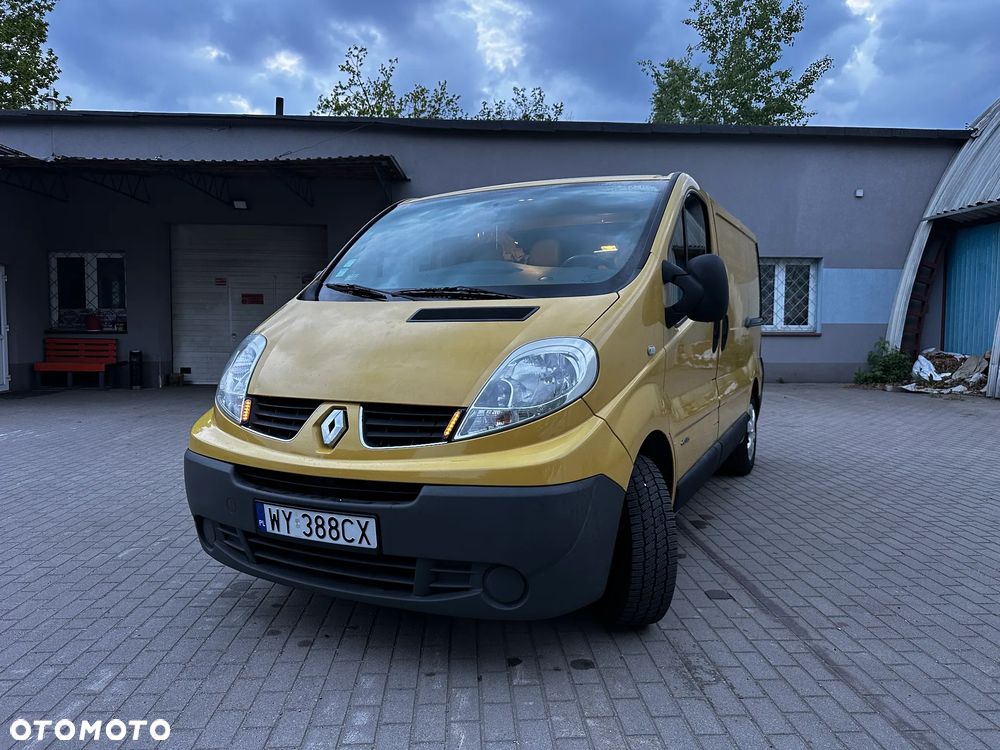 Renault Traffic - 1