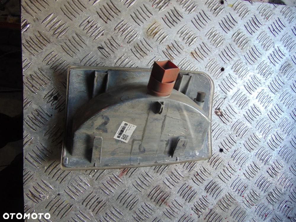 Lampa przód LT 35 28 prawy przód/lewy przód cena sztuka(kierunkowskaz +60 zł sztuka) - 12