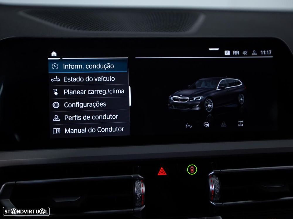 BMW 330 e Auto - 28