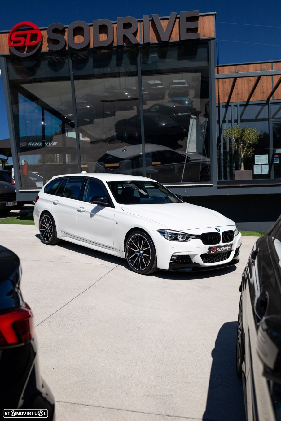 BMW 330 d Touring xDrive Pack M - 15