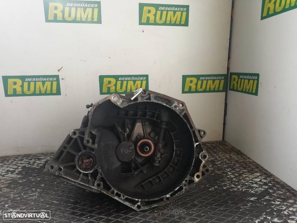 CAIXA DE VELOCIDADES OPEL CORSA B - 1
