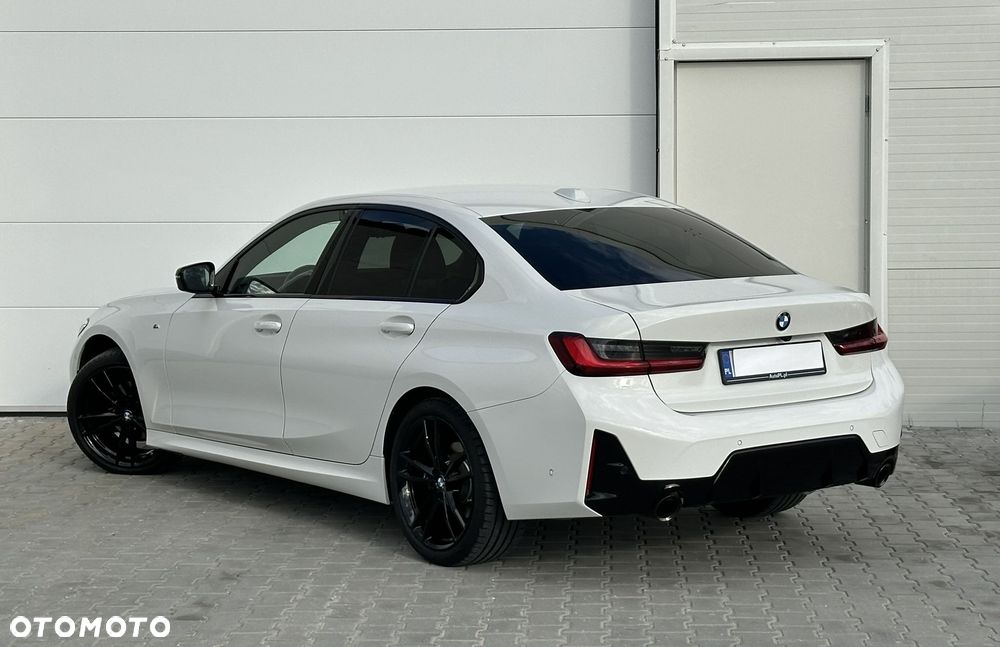 BMW Seria 3 320d xDrive mHEV M Sport sport - 9