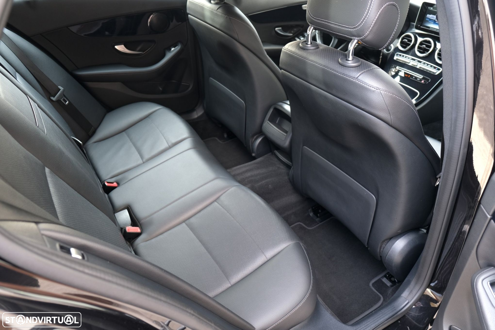 Mercedes-Benz C 220 - 15
