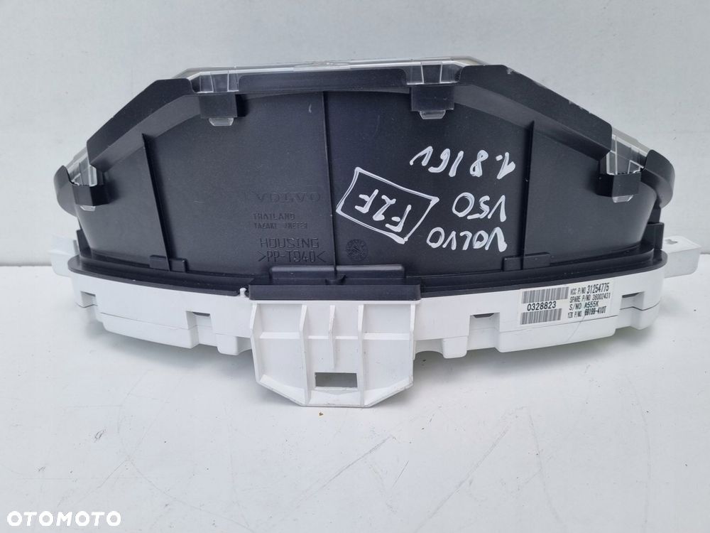 Volvo V50 1.8 16v LICZNIK ZEGARY europa 31254775 - 4