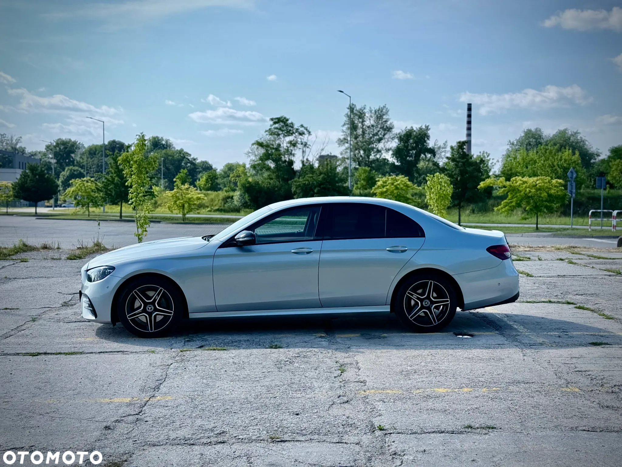 Mercedes-Benz Klasa E 220 d 4-Matic - 11
