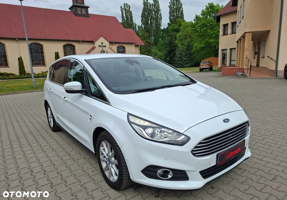 Ford S-Max - 1