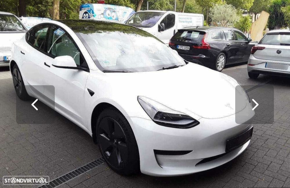Tesla Model 3 Standard Range Plus RWD - 1