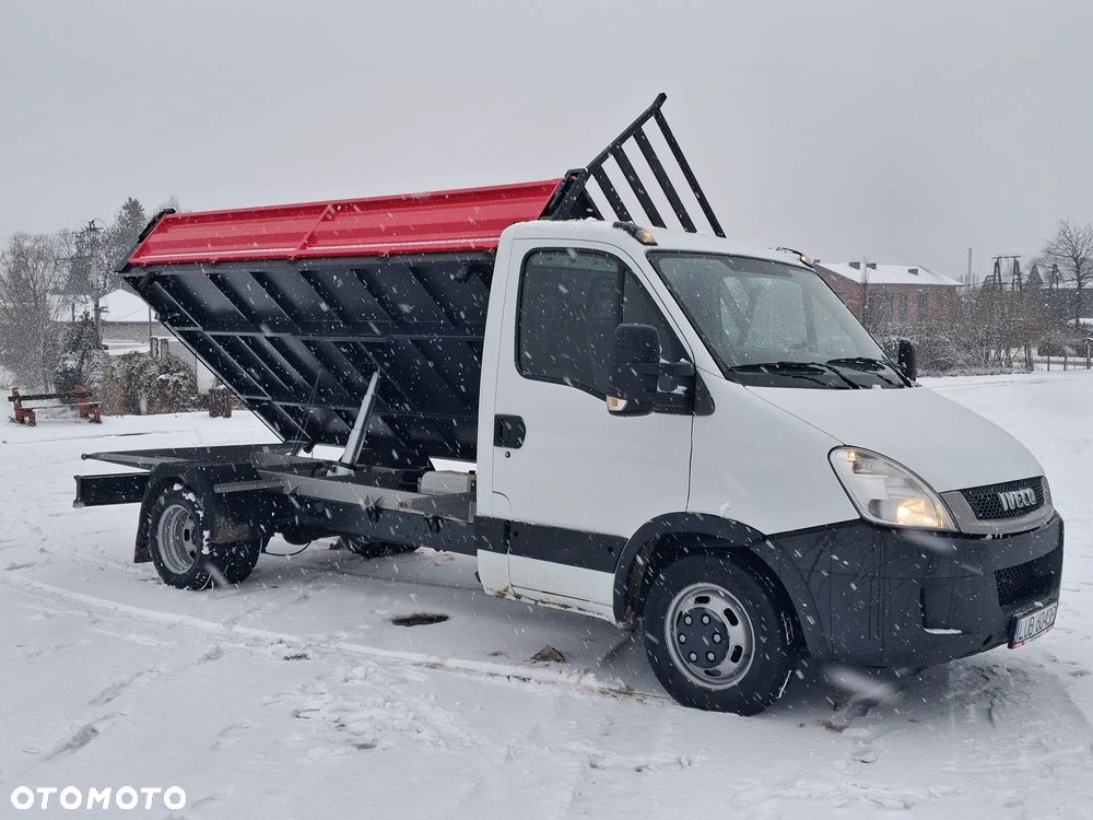 Iveco Daily - 32