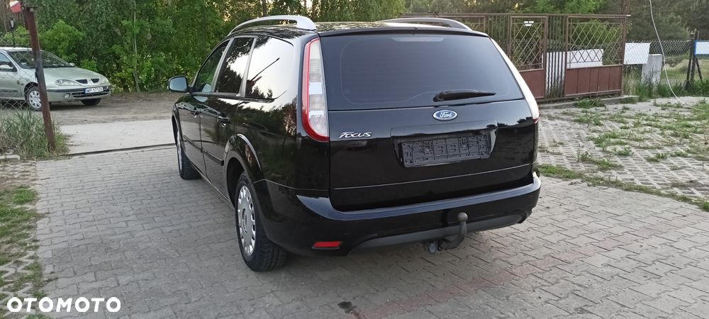 Ford Focus 1.6 TI-VCT Ambiente - 16