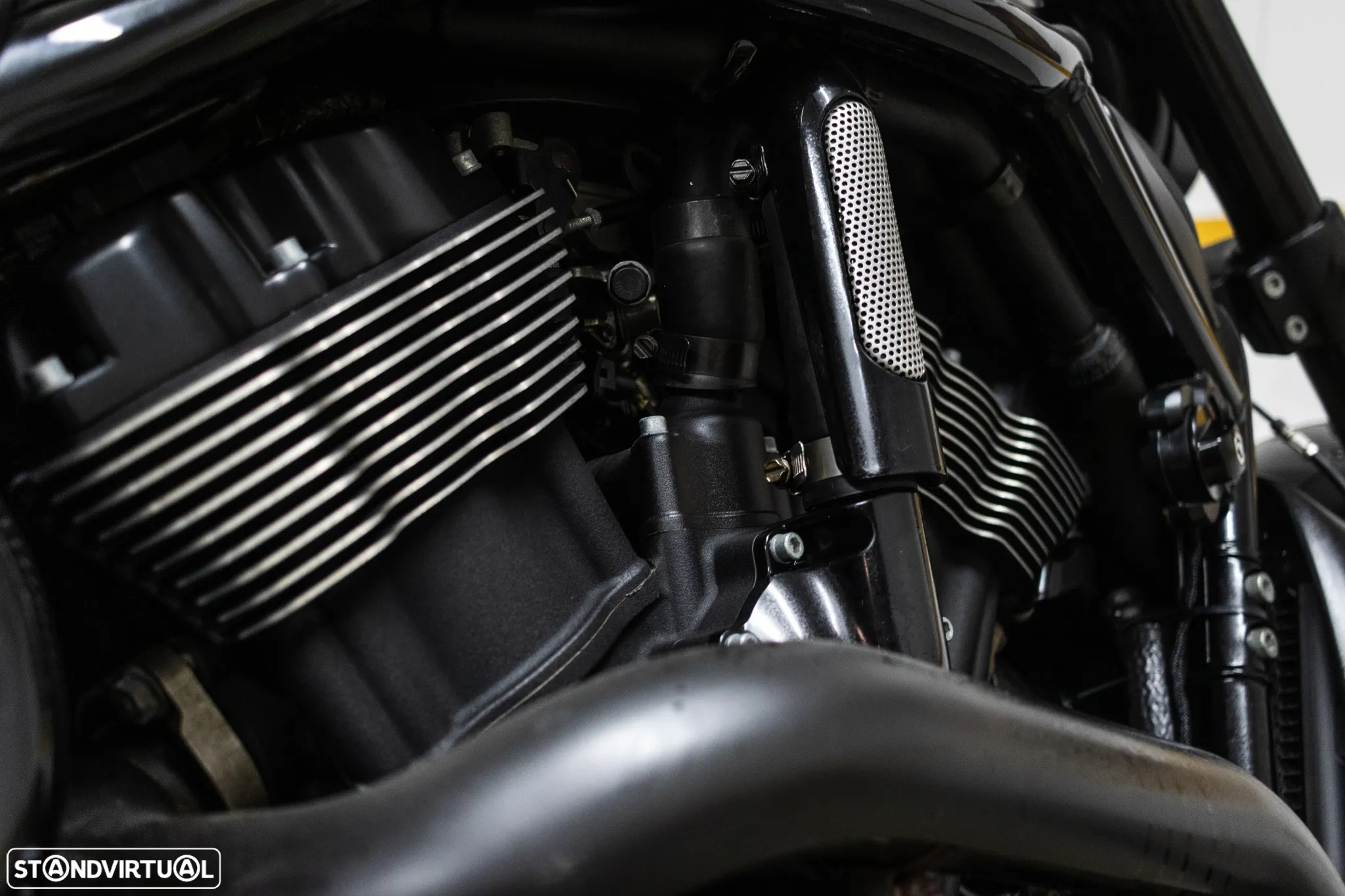 Harley-Davidson VRSCD Night Rod Special - 16