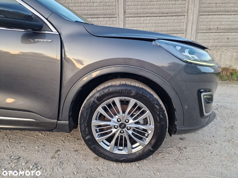 Ford Kuga - 23
