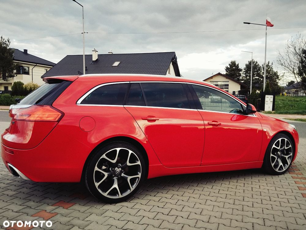 Opel Insignia 2.8 V6 Turbo 4x4 Sports Tourer OPC - 12