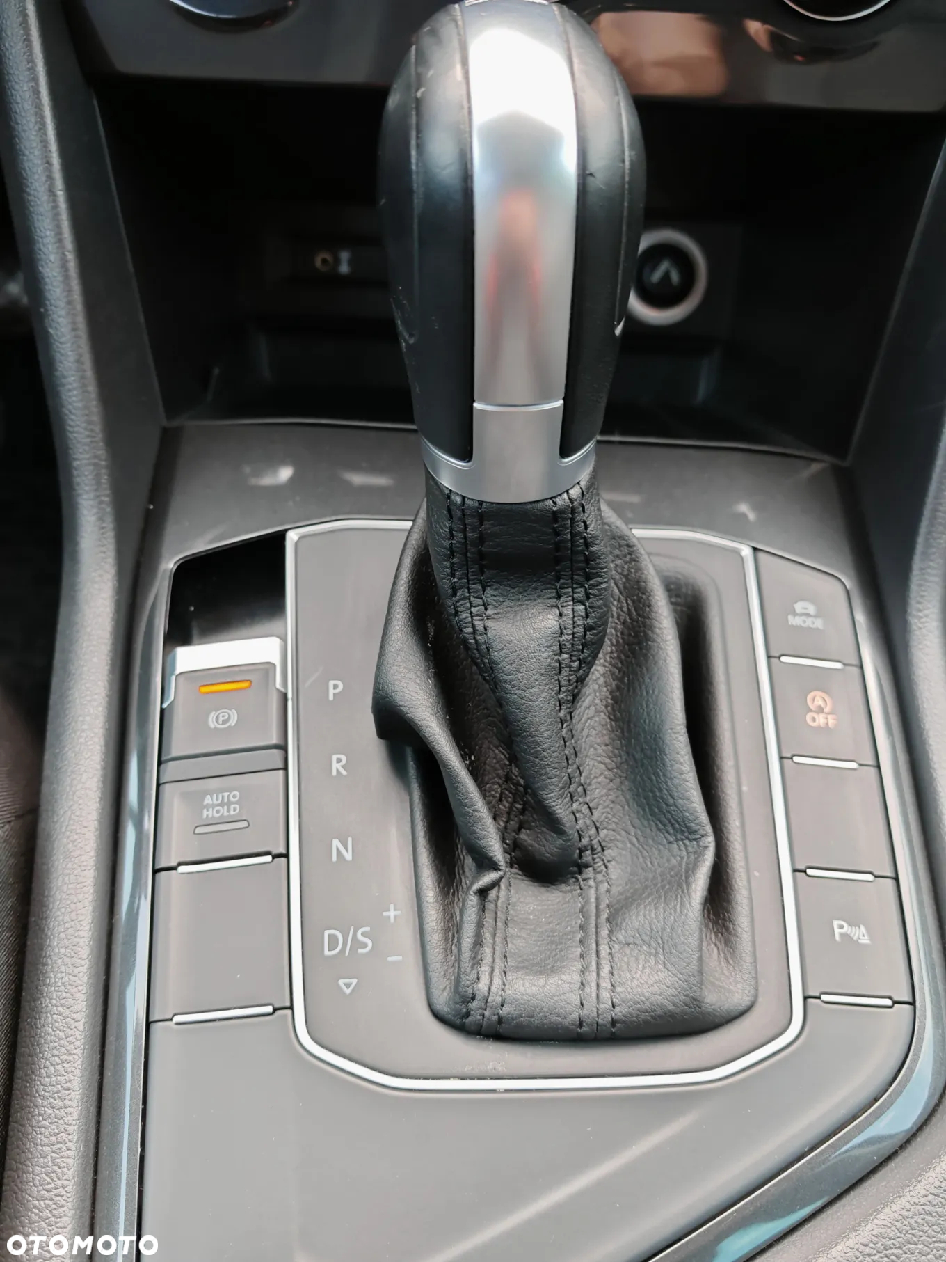 Volkswagen Tiguan 2.0 TDI SCR DSG - 17