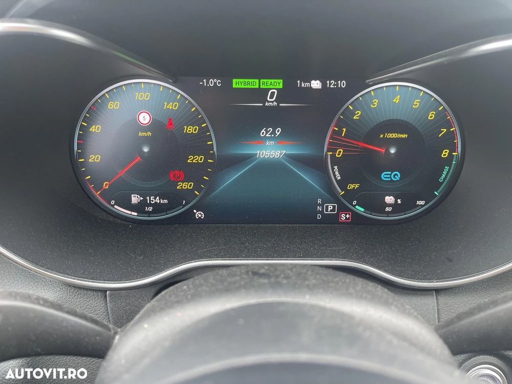 Mercedes-Benz C 300 e 9G-TRONIC AMG Line - 12