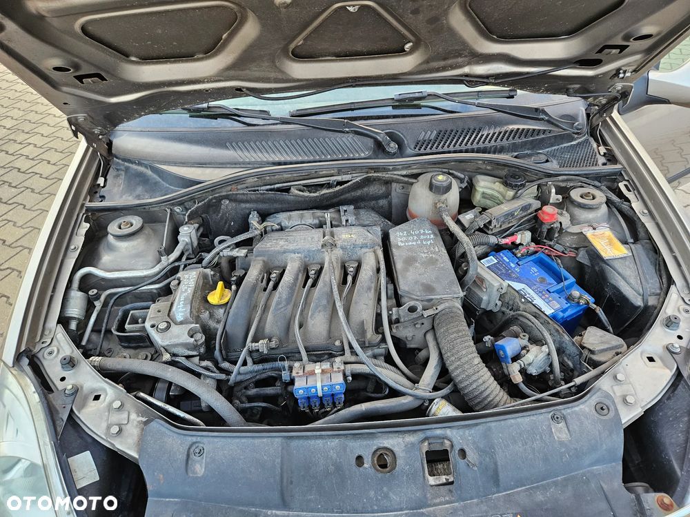 Renault Thalia 1.4 16V All Inclusive - 23