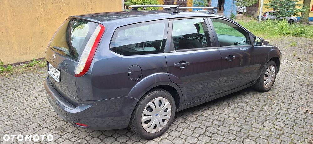 Ford Focus 1.6 16V Trend - 3