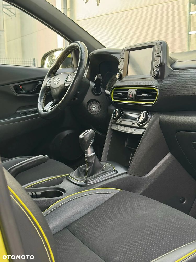 Hyundai Kona 1.0 T-GDI Premium - 23