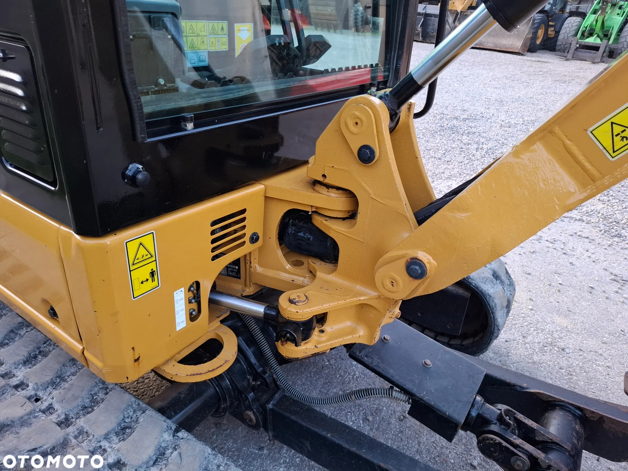 Caterpillar 301.8 05A - 16