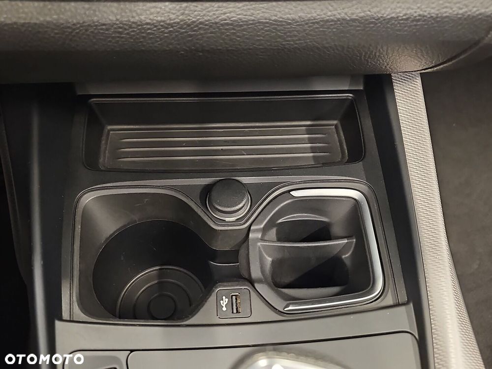 BMW Seria 2 - 31