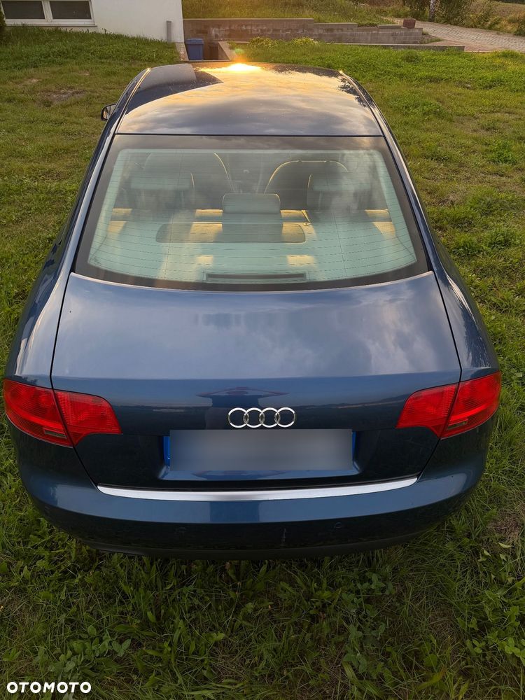 Audi A4 Limousine 2.0 TDI - 6