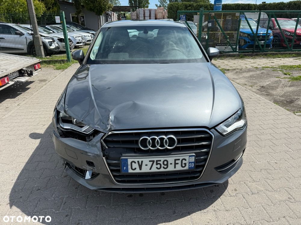 Audi A3 Sportback - 2