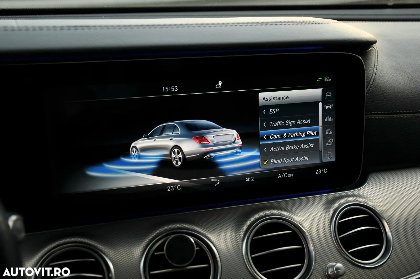 Mercedes-Benz E 220 d 4Matic 9G-TRONIC AMG Line - 30