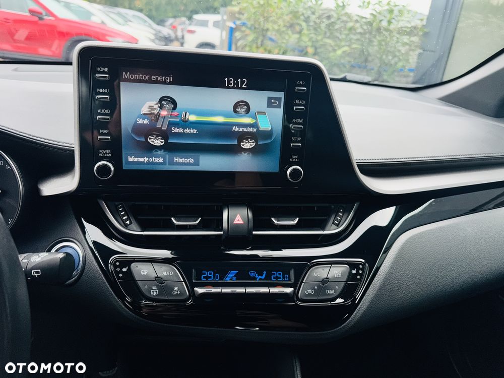 Toyota C-HR Business-Edition - 11