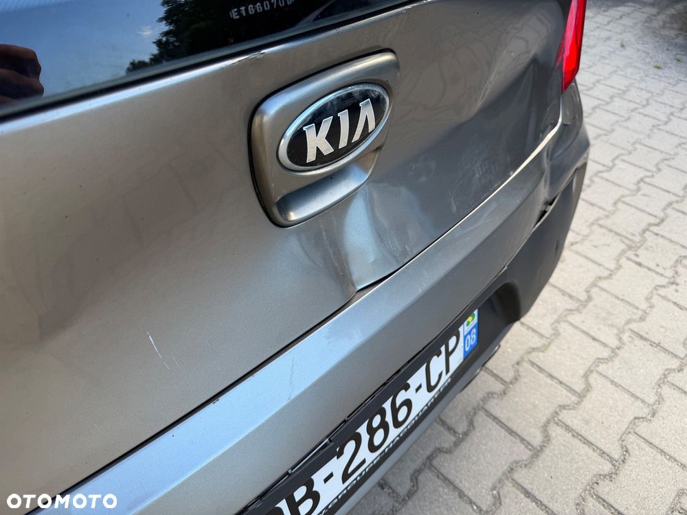 Kia Picanto - 25