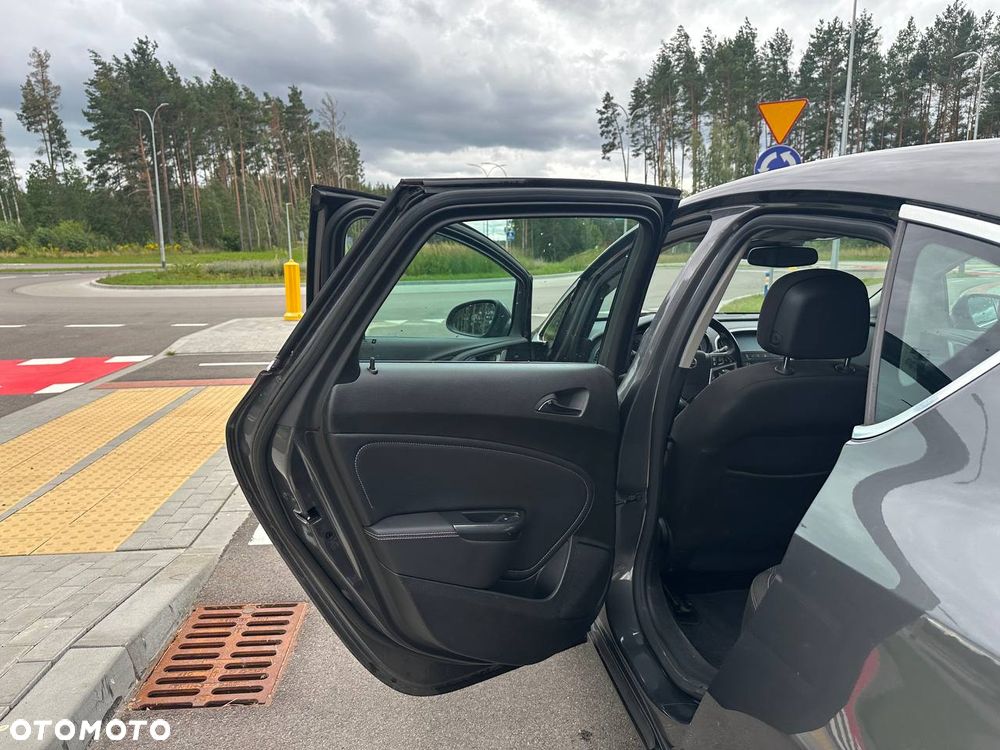 Opel Astra 1.4 Turbo Cosmo - 17