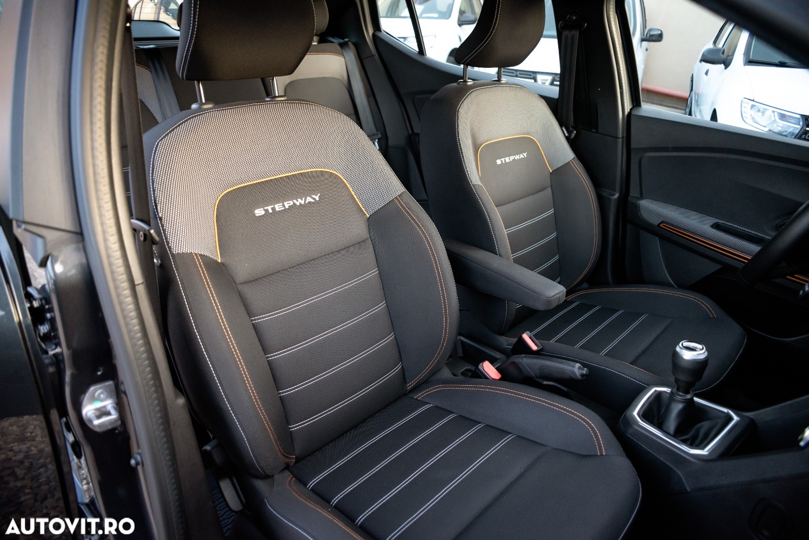 Dacia Sandero Stepway TCe 90 MT6 Comfort - 21