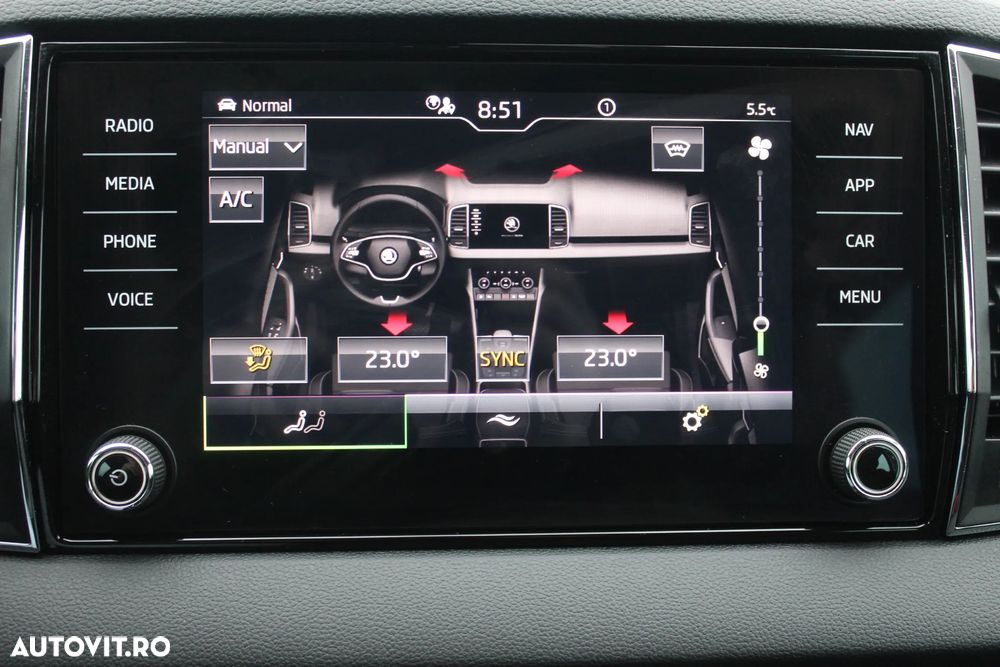 Skoda Karoq 1.5 TSI DSG Style - 25