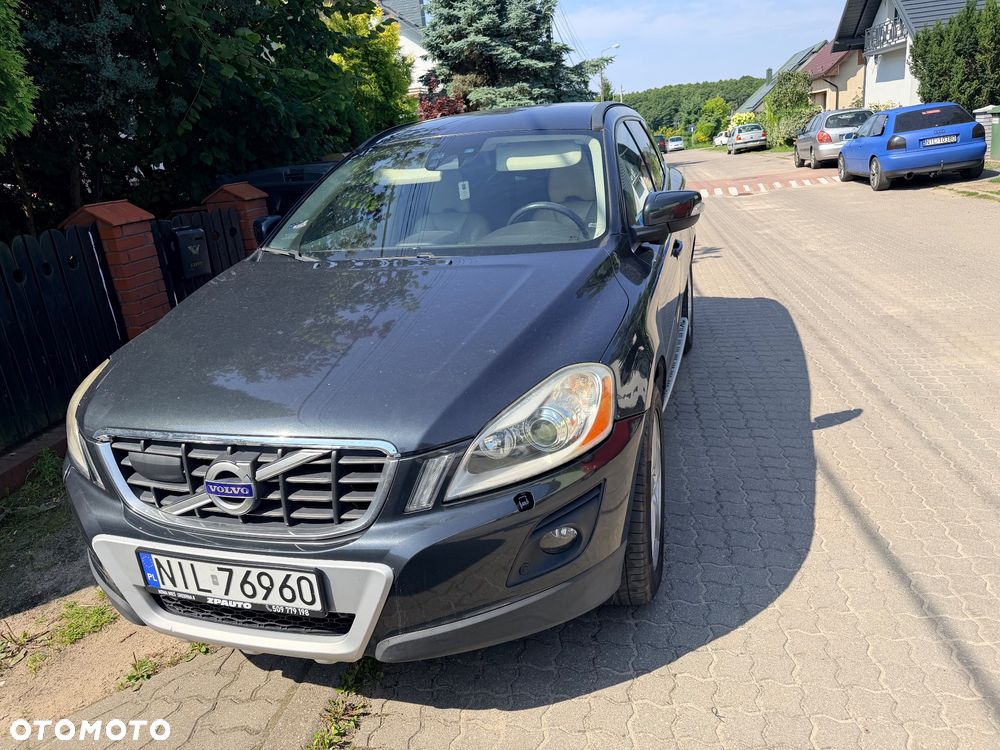 Volvo XC 60 T6 AWD Momentum - 5