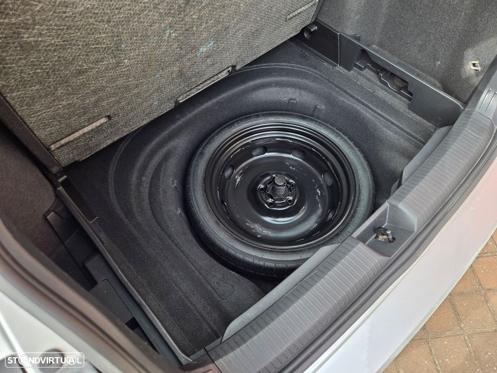 VW Golf Variant 2.0 TDi - 47