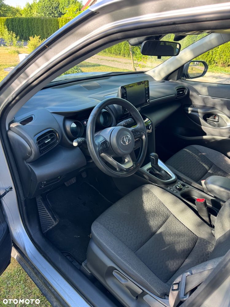 Toyota Yaris Cross Hybrid 1.5 Comfort - 13