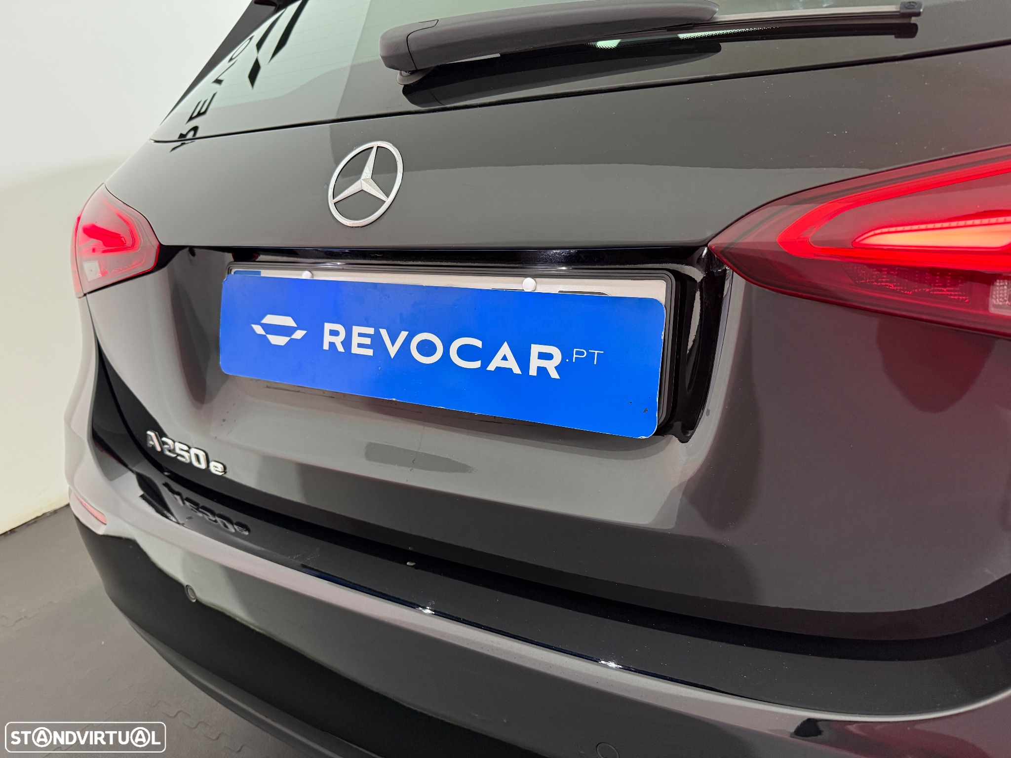 Mercedes-Benz A 250 e Style Plus - 9