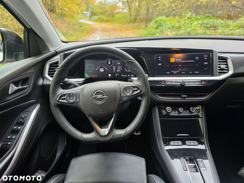 Opel Grandland 1.6 T PHEV 4x4 GS Line - 9