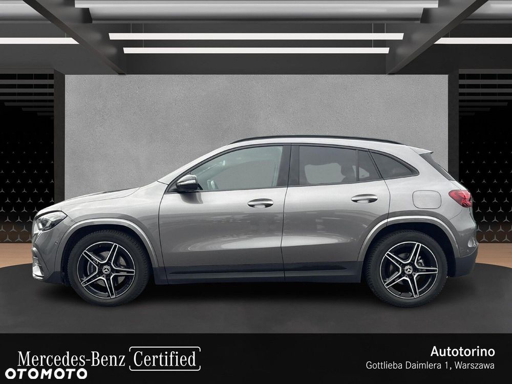 Mercedes-Benz GLA - 2