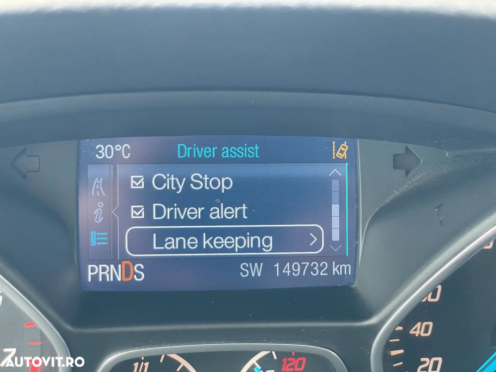 Ford Kuga - 26