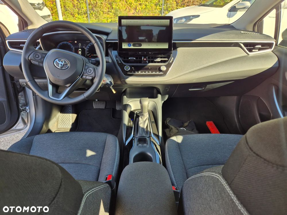 Toyota Corolla - 19