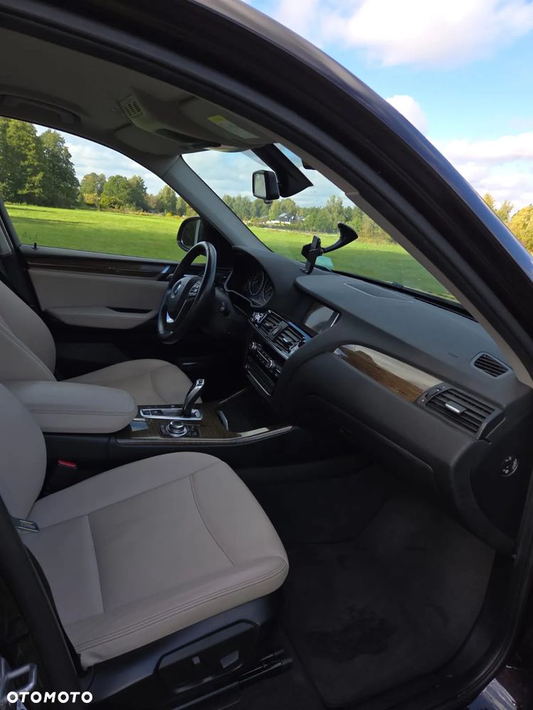 BMW X3 xDrive20i - 10