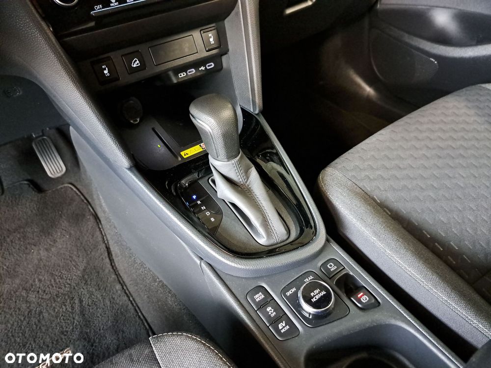 Toyota Yaris Cross Hybrid 1.5 Style AWD - 26