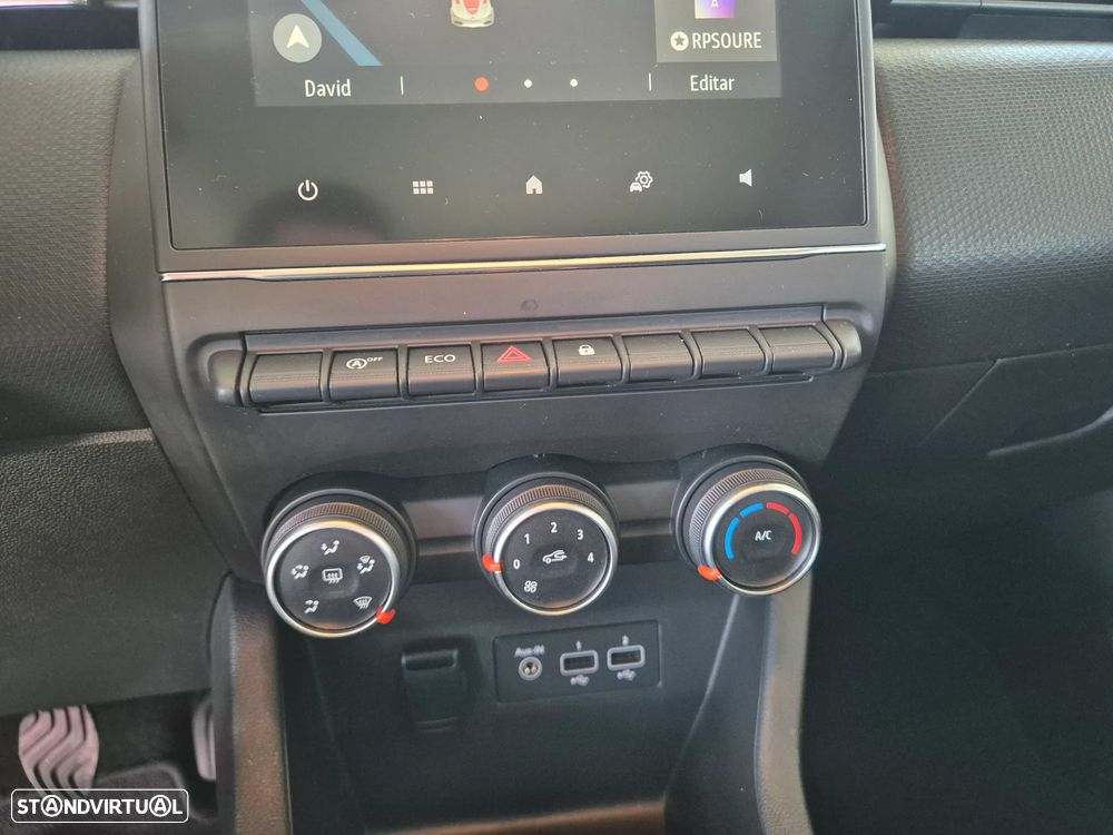 Renault Clio BLUE dCi 100 EVOLUTION - 17