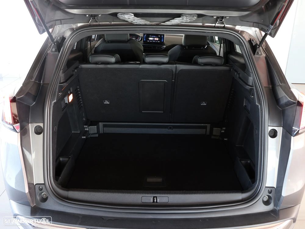 Peugeot 3008 1.2 PureTech Allure EAT8 - 11