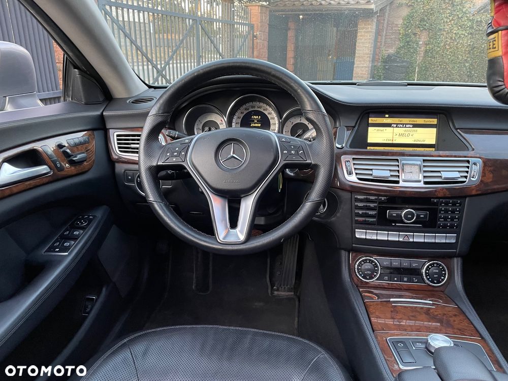 Mercedes-Benz CLS 350 CDI DPF BlueEFFICIENCY 7G-TRONIC Edition 1 - 22