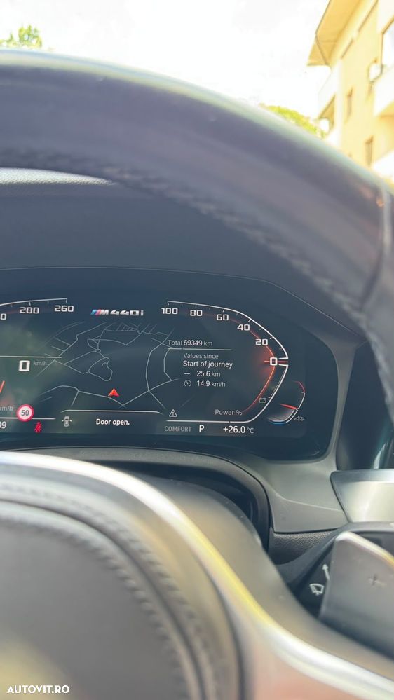 BMW M4 M440i xDrive AT MHEV - 10